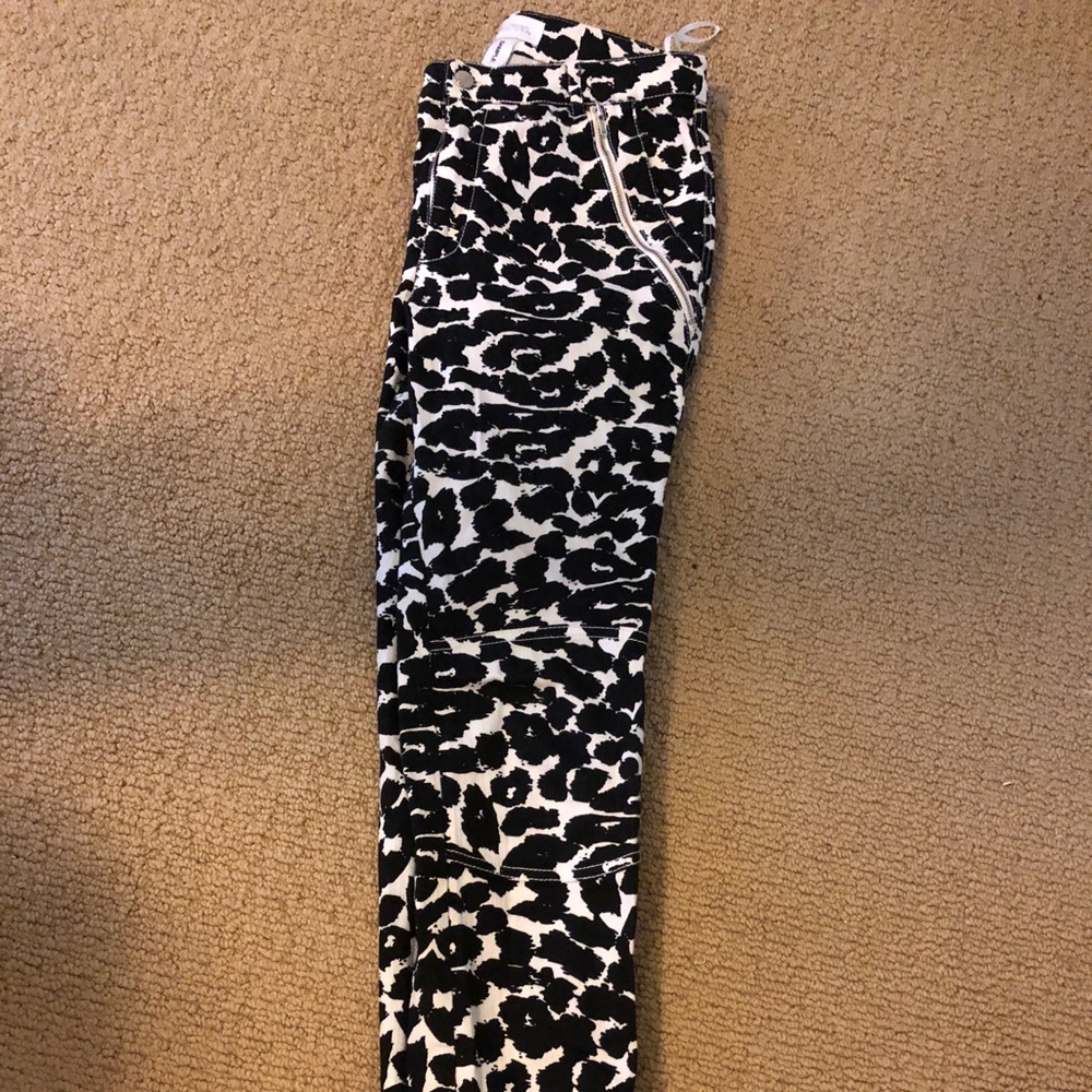 Finders keepers pants